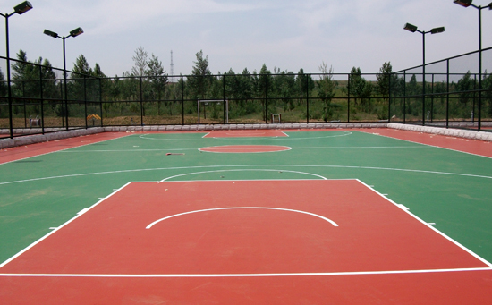 經(jīng)過塑膠籃球場(chǎng)圍網(wǎng)簡單介紹