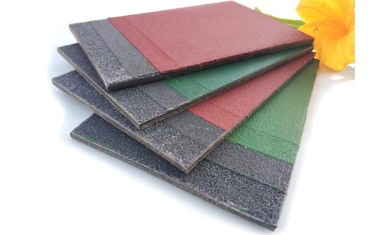 籃球場(chǎng)做地坪漆多少錢(qián)一平方，先得確定選擇做哪種面層材料