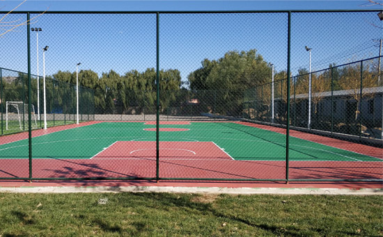 籃球場圍網(wǎng)施工價格與圍網(wǎng)面積有著很大的關系