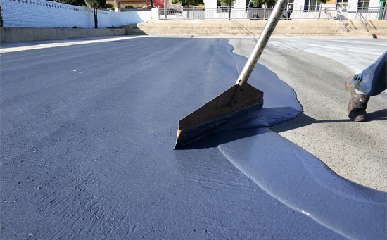 丙烯酸籃球場加強層施工圖片