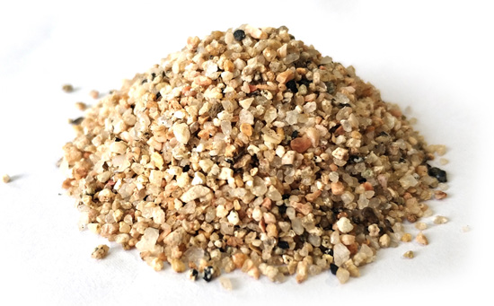 人造草足球場(chǎng)水洗砂圖片