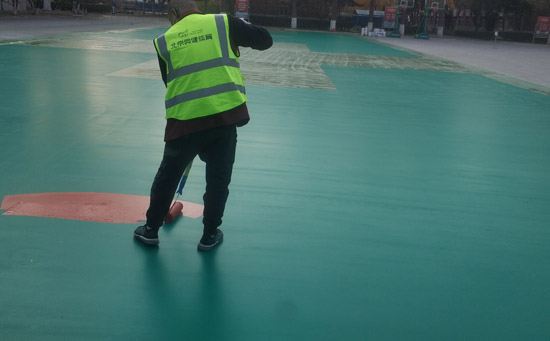 2種硅pu籃球場面層施工工藝分享，滿足不同施工環(huán)境需求