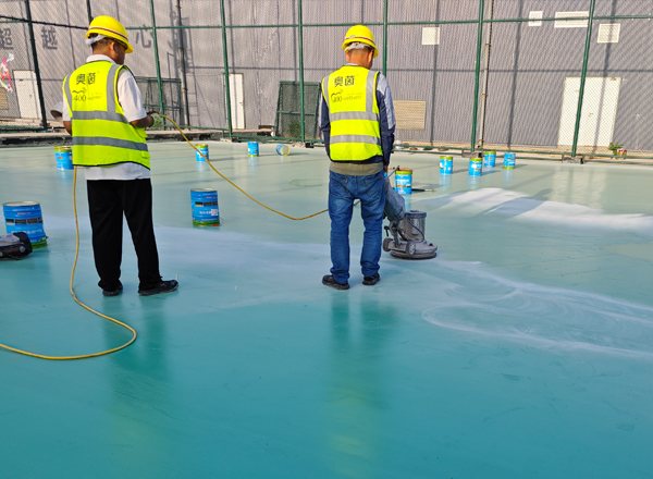 硅PU球場翻新施工方案